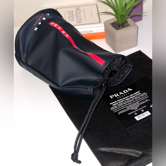 NEW Prada Luna Rossa Ocean Navy Blue Drawstring Pouch Bag Makeup Cosmetic Case - Picture 4 of 4